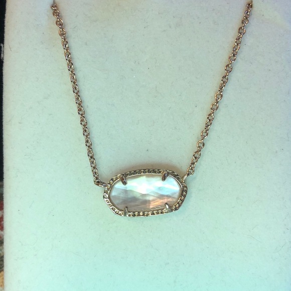 Kendra Scott Jewelry - Kendra Scott Necklace